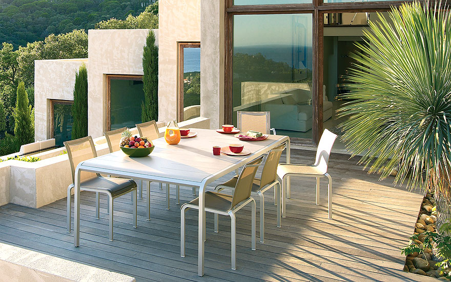 EGO PARIS TABLE A ALLONGE CHAISE FAUTEUIL repas Tandem