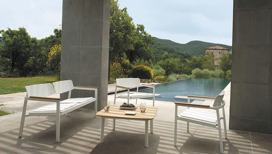 Banquette - fauteuils bas - table basse - Shine
