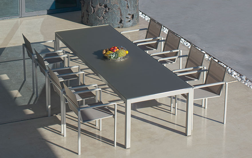 ROYAL BOTANIA Alura - Chaise, fauteuil et bain de soleil en aluminium. Plusieurs coloris disponibles